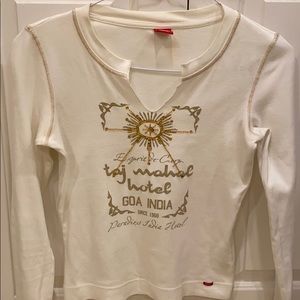 Vintage ESPRIT Long Sleeve Shirt with Golden Taj Mahal Graphics